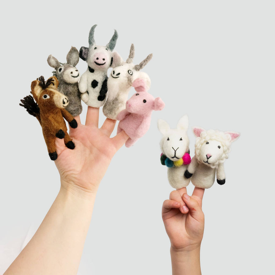 Fingerpuppen - sensorisches Spiel - Bauernhof-Freunde – Anwendungsszene in einer Anwendungsszene, Bild 1