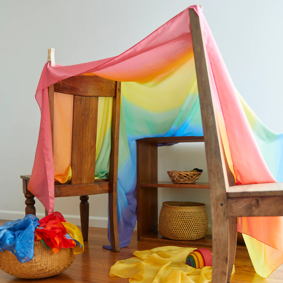 Playsilk mit doppeltem Regenbogen – Anwendungsszene, Bild 1